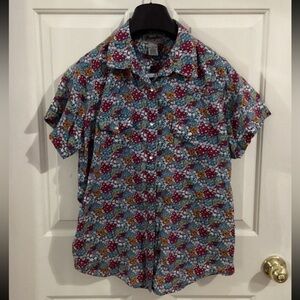 Wrangler Blue Floral Button Down Shirt